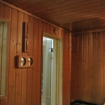 Krolewski Superior Z Sauna アパート